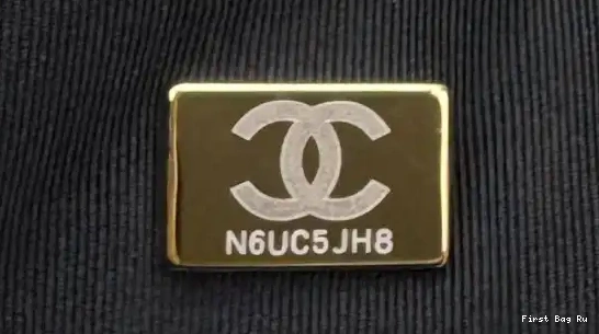 First Bag Ru MINI BAG FLAP CHANEL 0620